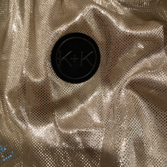 Kendall and Kylie Gold Shimmery Party Skirt NWT - Picture 5 of 6